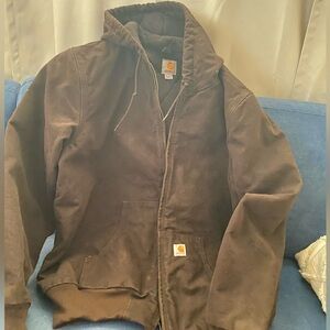 Women’s like new Carhartt Jacket
